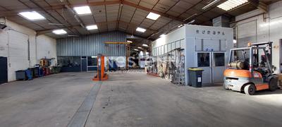 Entrepôt - 10 000 m²