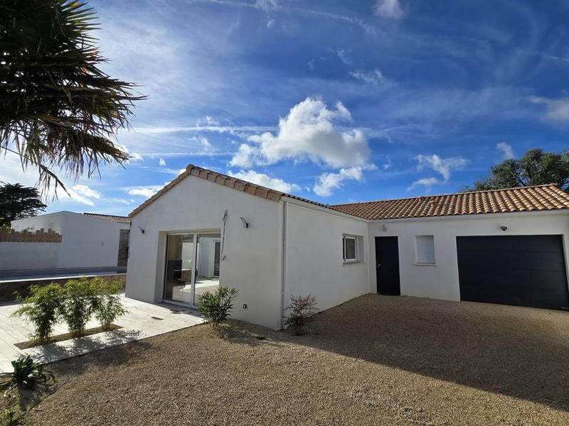 Maison - 108 m² - 4 pièces