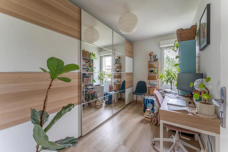 Appartement - 75 m² - 4 pièces