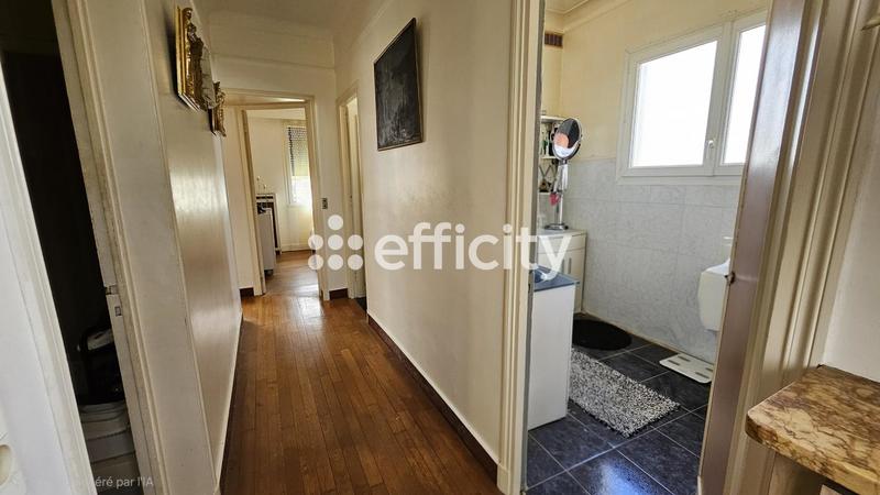 Maison - 182 m² - 9 pièces