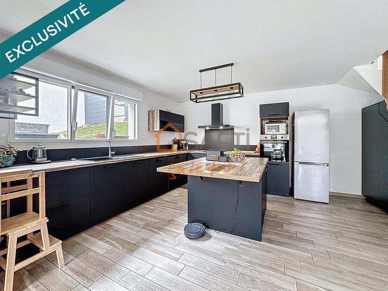 Maison - 115 m² - 5 pièces