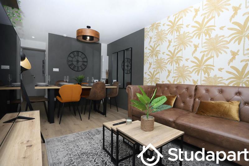 Chambre - 13 m² - 1 pièce