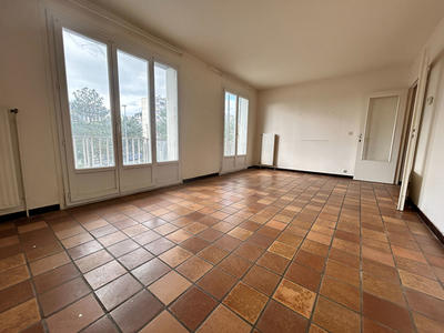 Appartement - 49 m² - 2 pièces