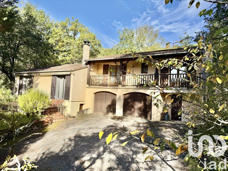 Maison - 96 m² - 4 pièces