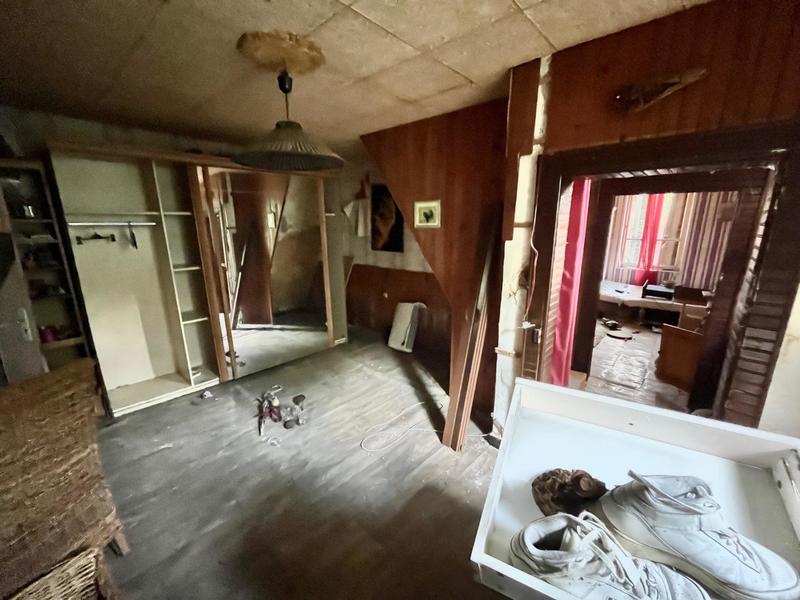 Maison - 80 m² - 5 pièces