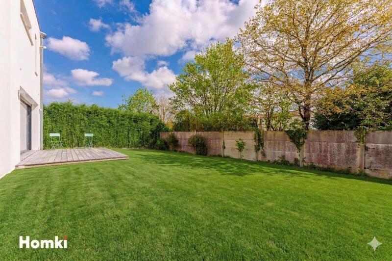 Maison - 101 m² - 5 pièces