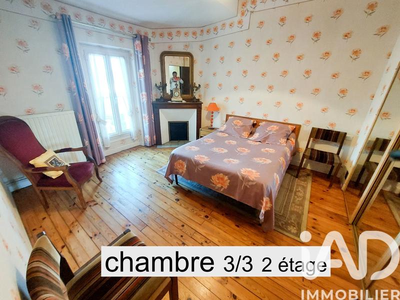 Maison - 194 m² - 14 pièces