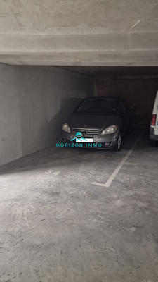Parking / Garage - 16 m²