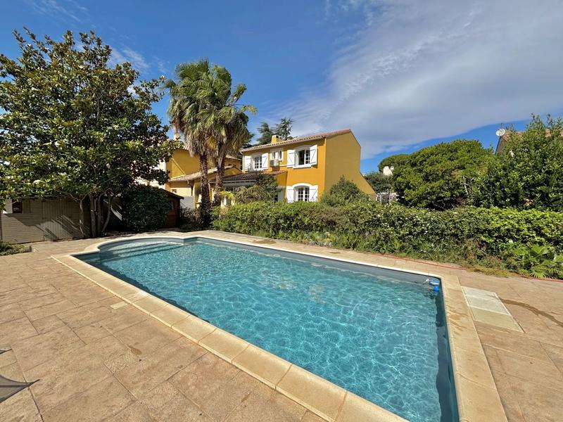 Maison - 126 m² - 5 pièces