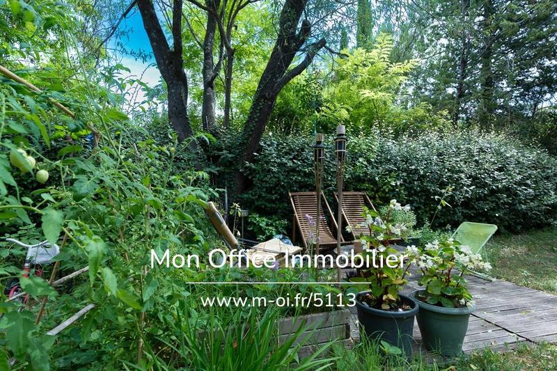 Villa - 251 m² - 10 pièces