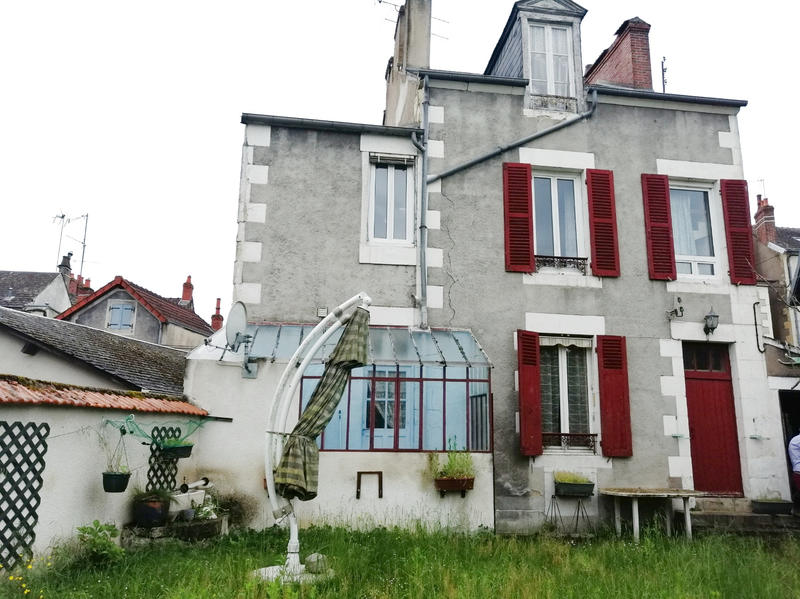 Maison - 121 m² - 7 pièces