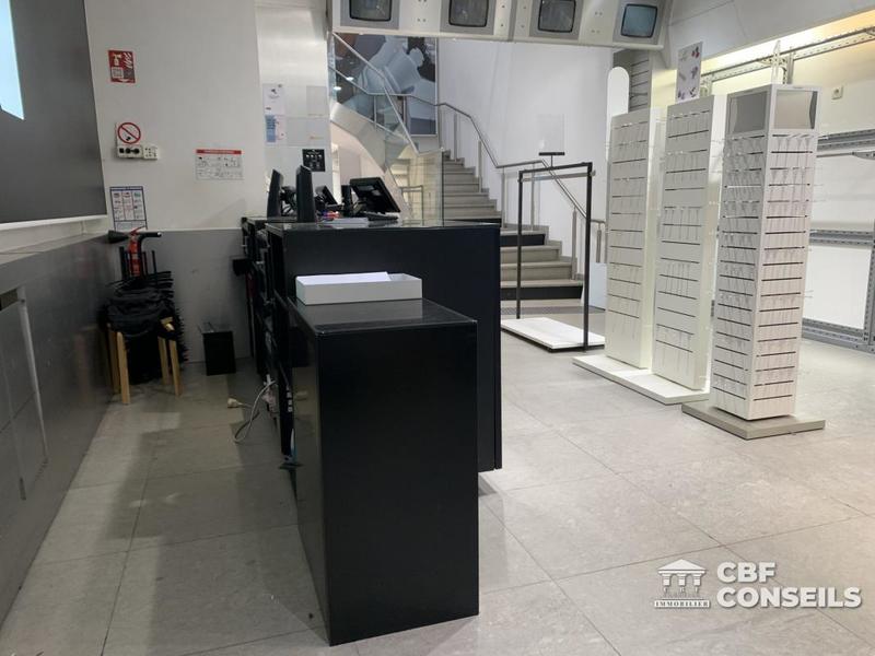 Local commercial - 186 m²