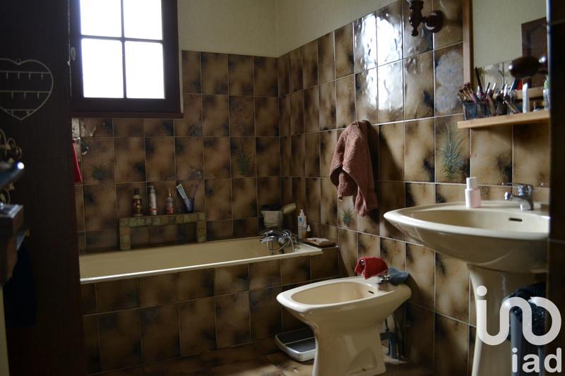 Maison - 140 m² - 5 pièces