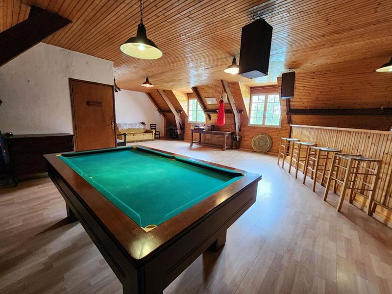 Maison - 216 m² - 7 pièces