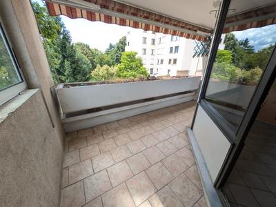 Appartement - 86 m² - 4 pièces
