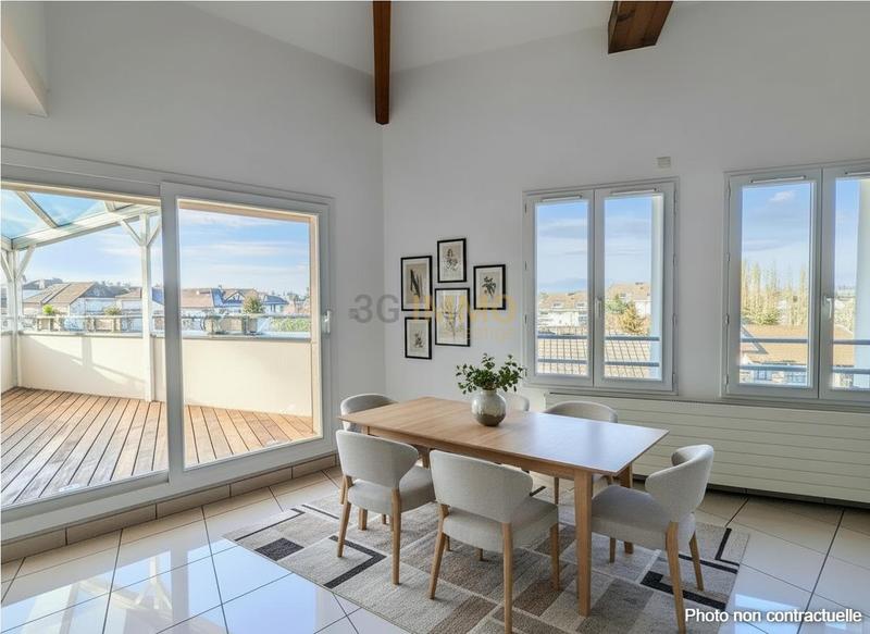 Appartement - 96 m² - 3 pièces