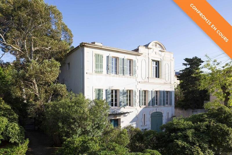 Villa - 265 m² - 7 pièces