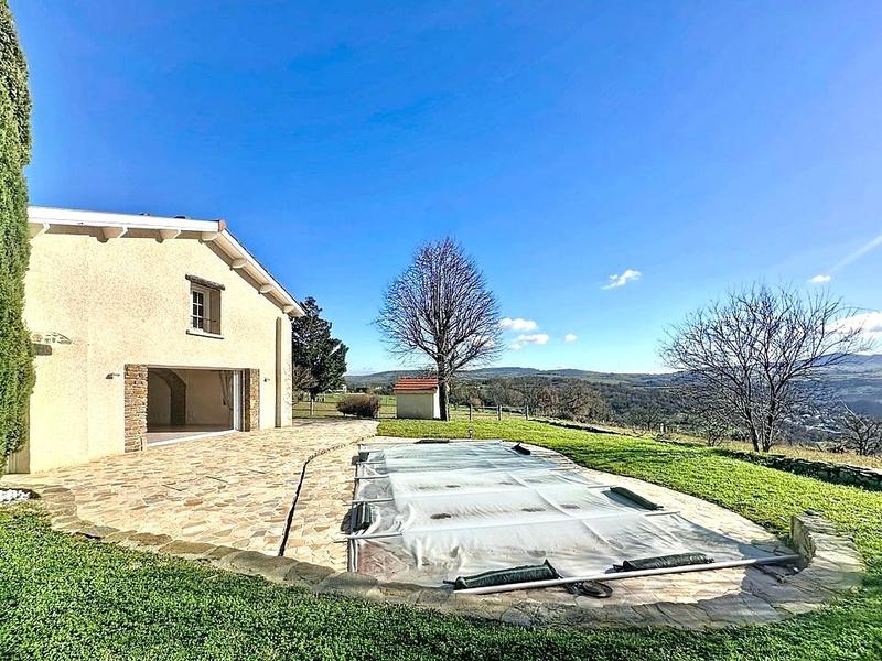 Maison - 175 m² - 5 pièces