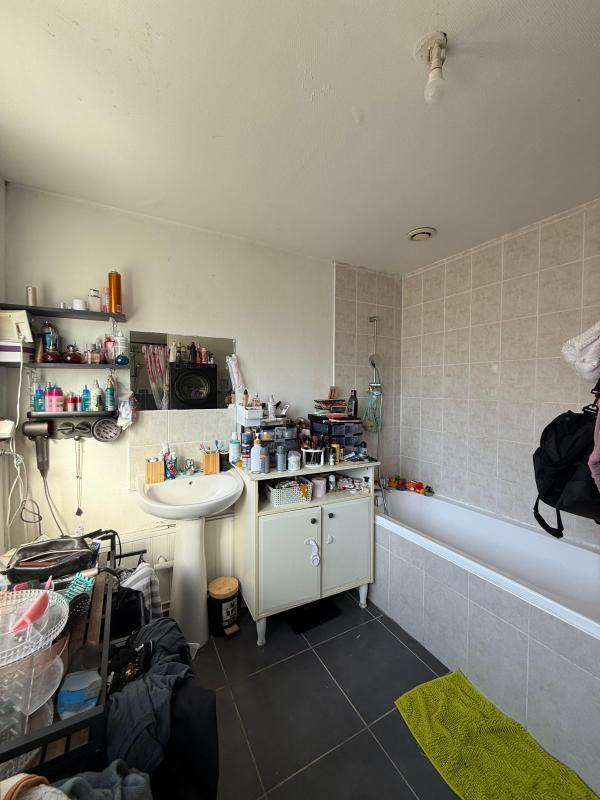 Maison - 250 m² - 7 pièces