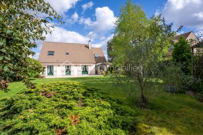 Maison - 159 m² - 7 pièces