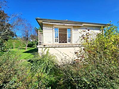 Maison traditionnelle - 84 m² - 5 pièces