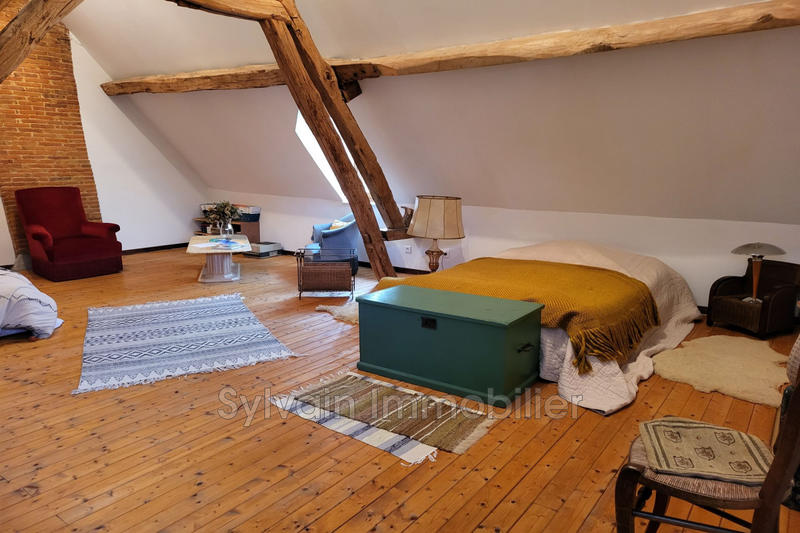 Maison - 170 m² - 8 pièces