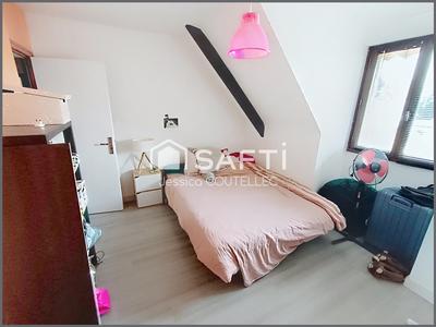 Maison - 161 m² - 8 pièces