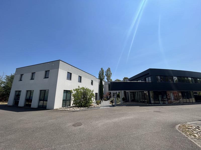 Local commercial - 352 m²