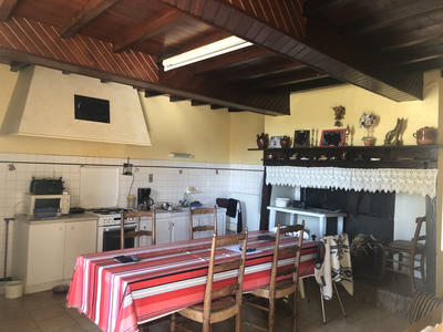 Maison - 198 m² - 7 pièces