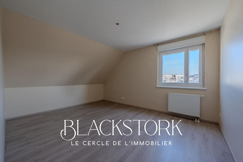 Appartement - 96 m² - 4 pièces