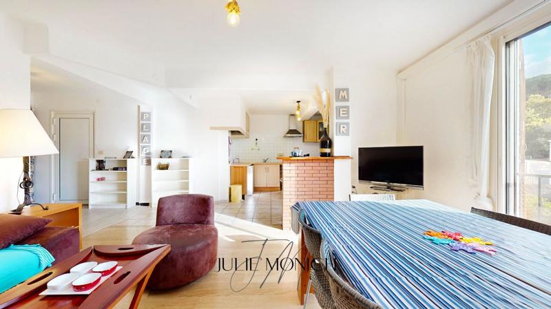 Appartement - 84 m² - 4 pièces