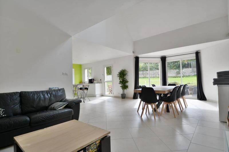 Maison - 130 m² - 6 pièces