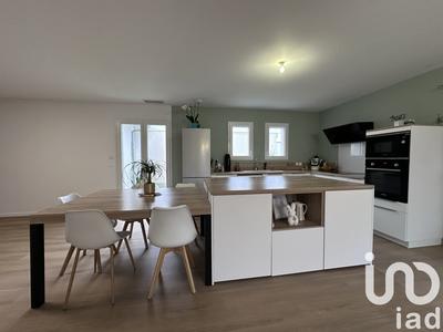 Maison - 106 m² - 5 pièces
