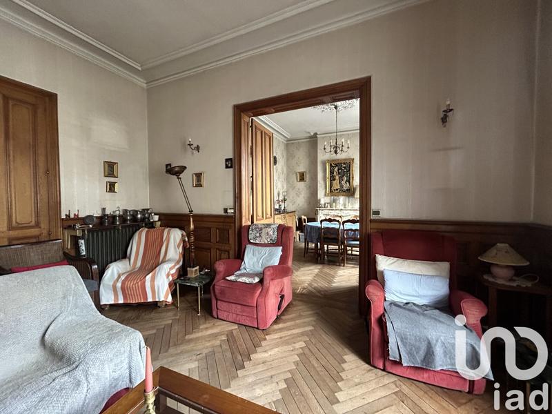 Maison - 148 m² - 9 pièces