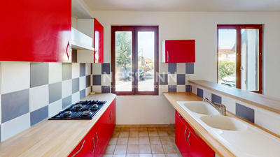 Maison - 109 m² - 4 pièces