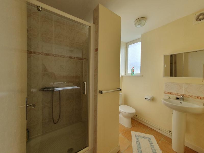 Maison traditionnelle - 485 m² - 22 pièces