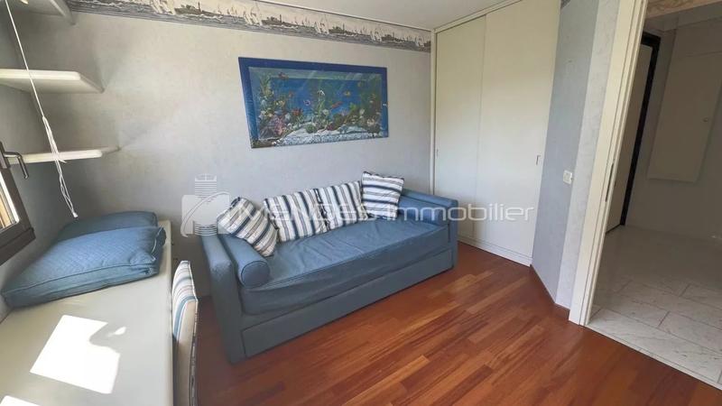 Appartement - 89 m² - 3 pièces