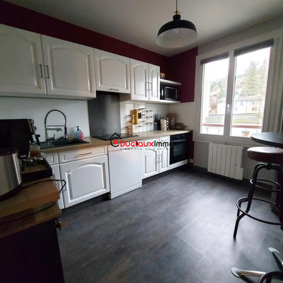 Appartement - 72 m² - 3 pièces