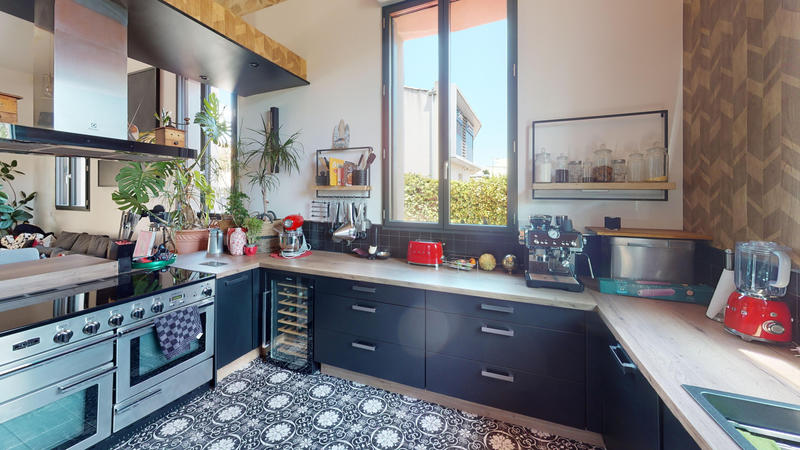 Maison - 96 m² - 4 pièces