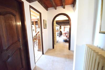 Propriété - 187 m² - 8 pièces