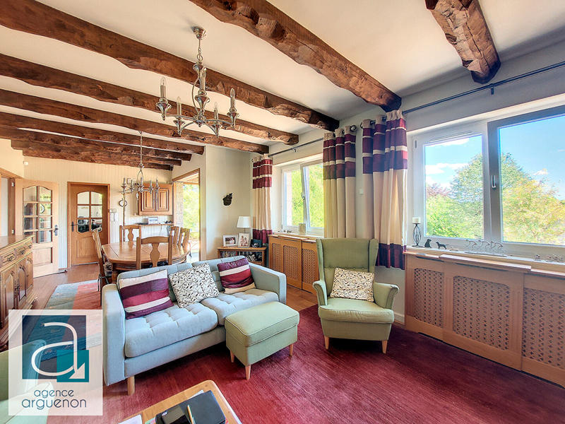 Maison - 129 m² - 8 pièces