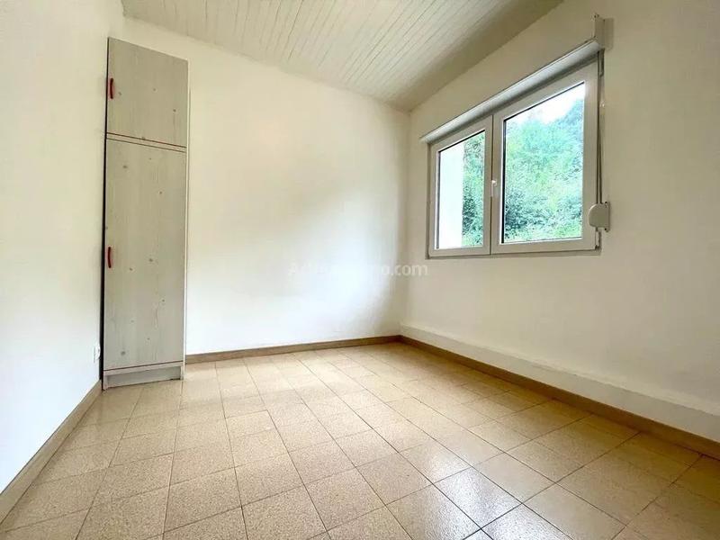 Maison - 423 m² - 3 pièces