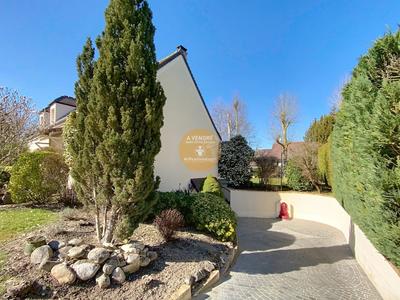 Maison - 181 m² - 7 pièces