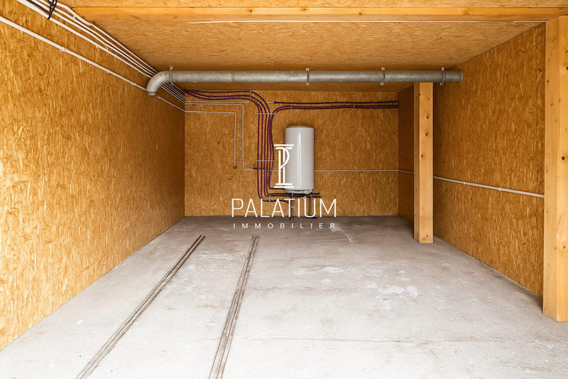 Local d'activités - 316 m²