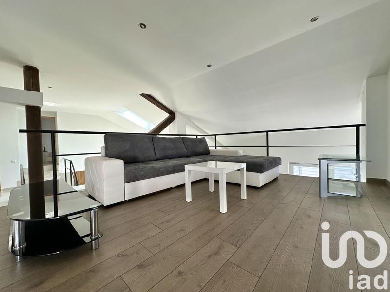 Appartement - 213 m² - 6 pièces