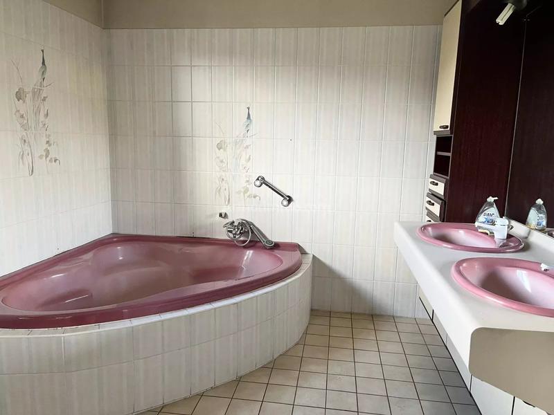 Maison - 173 m² - 6 pièces