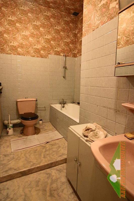 Immeuble mixte - 240 m² - 9 pièces