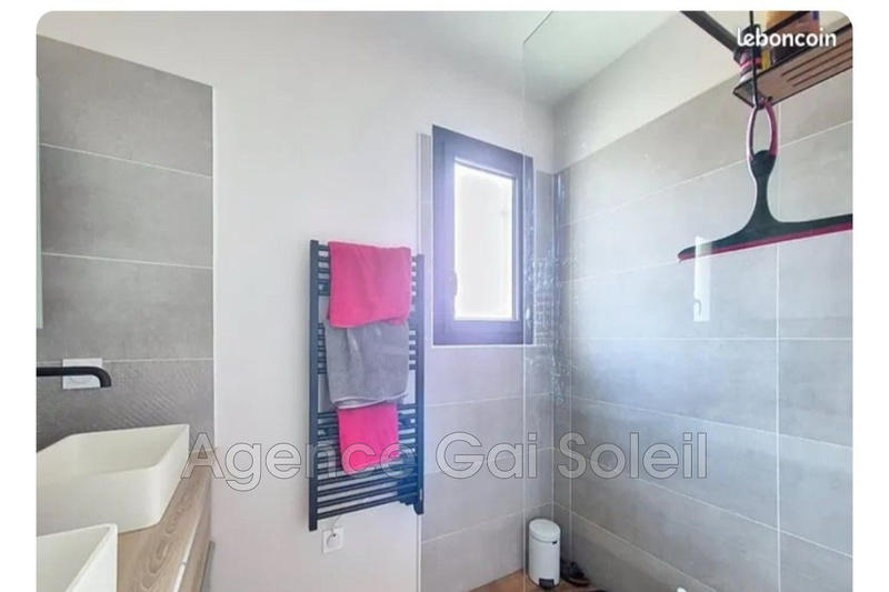 Villa - 80 m² - 4 pièces