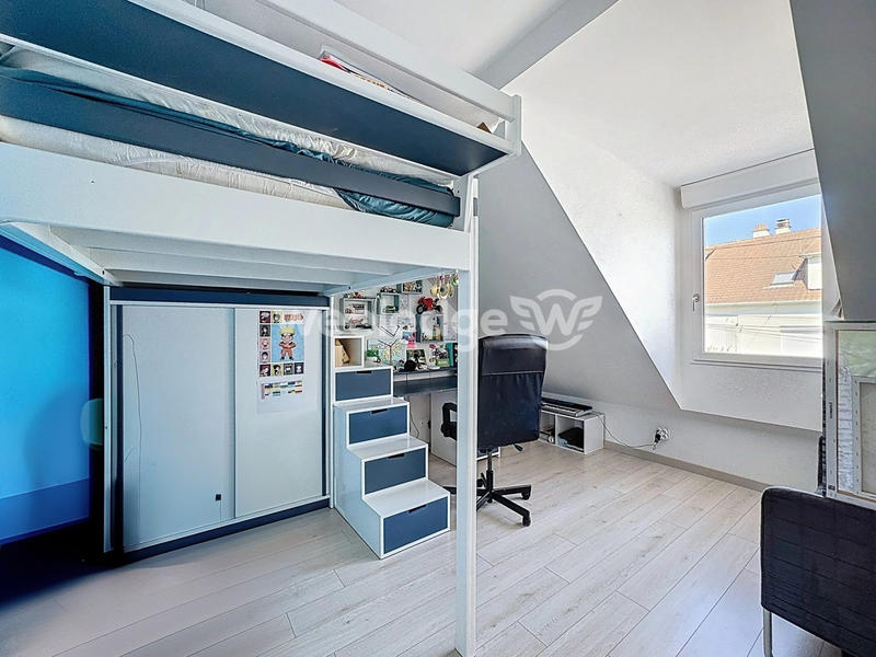 Maison - 120 m² - 7 pièces