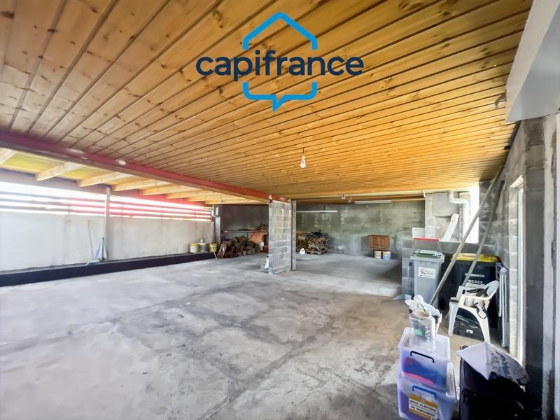 Maison - 160 m² - 8 pièces